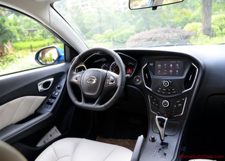 This is the interior of the Trumpchi GA3. Looks oddly familiar? (Image courtesy of that red watermark over there)